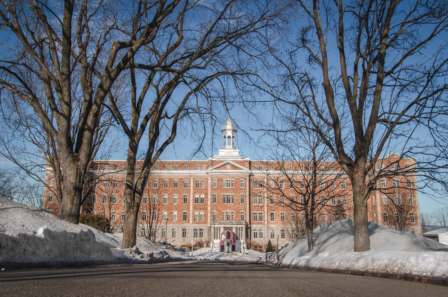 PavillonMontcalm-Ext-2013-035